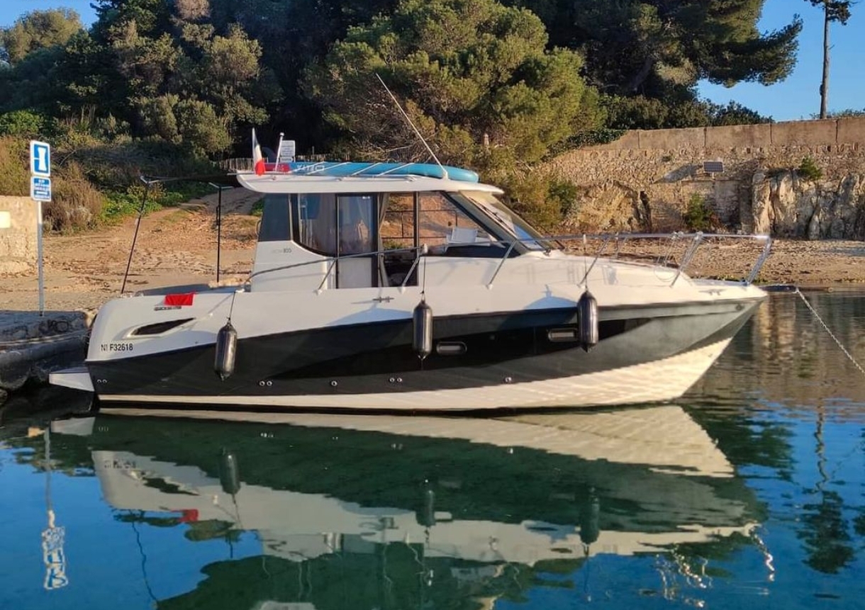 slider 19 Quicksilver Activ 855 Cruiser